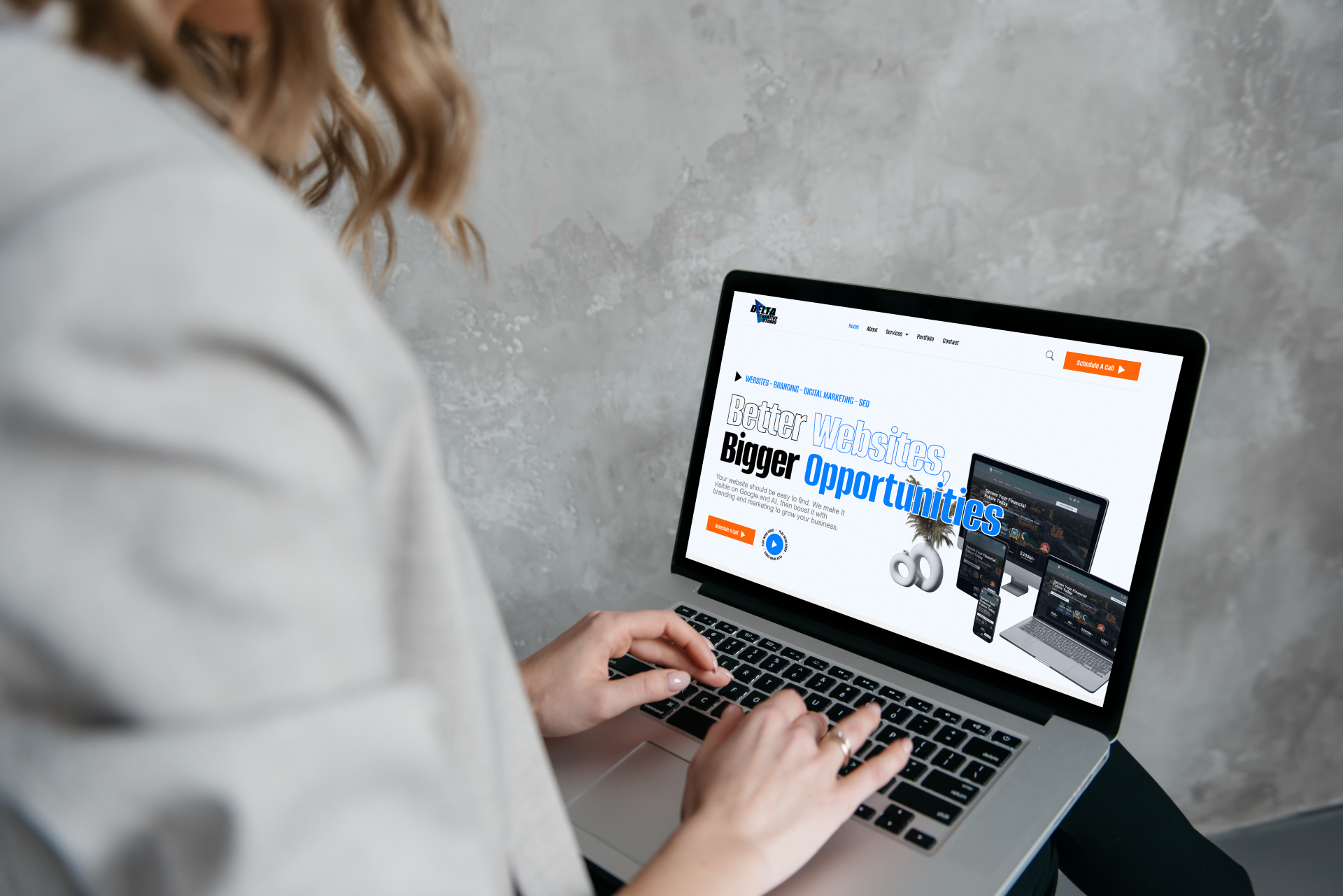 woman-using-computer-delta-seo-services
